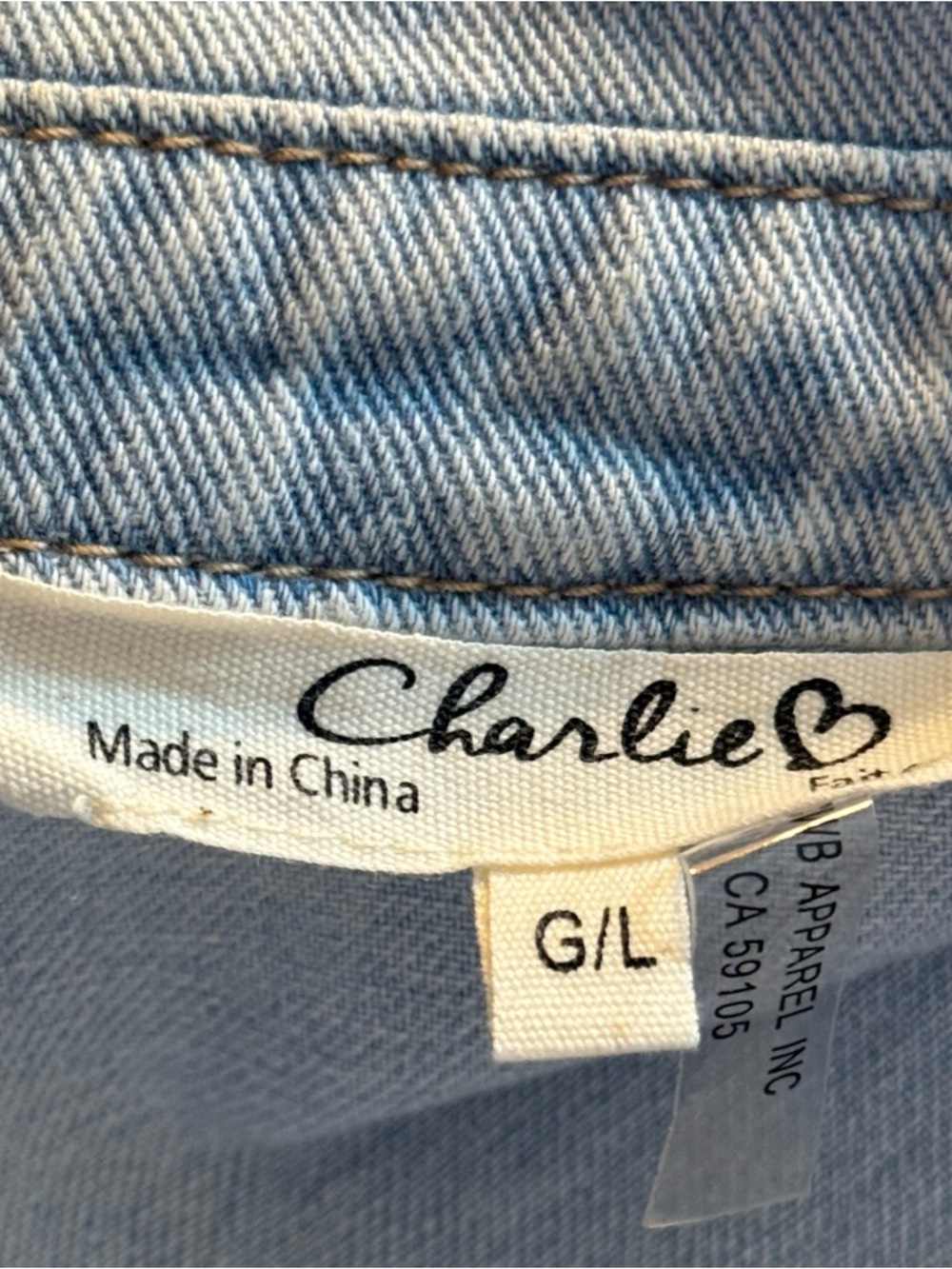 CHARLIE B Blue Denim Jacket Size Large Embroidered Hearts Smiley Face - Picture 10 of 13